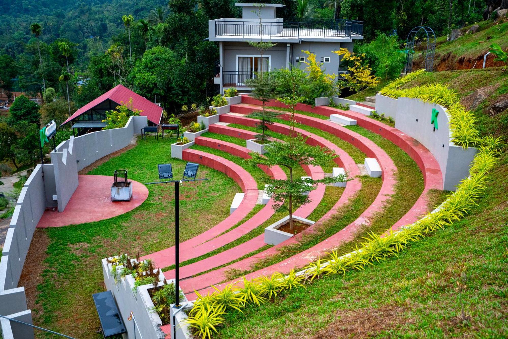 Karimb Resorts Vallikavungal Εξωτερικό φωτογραφία