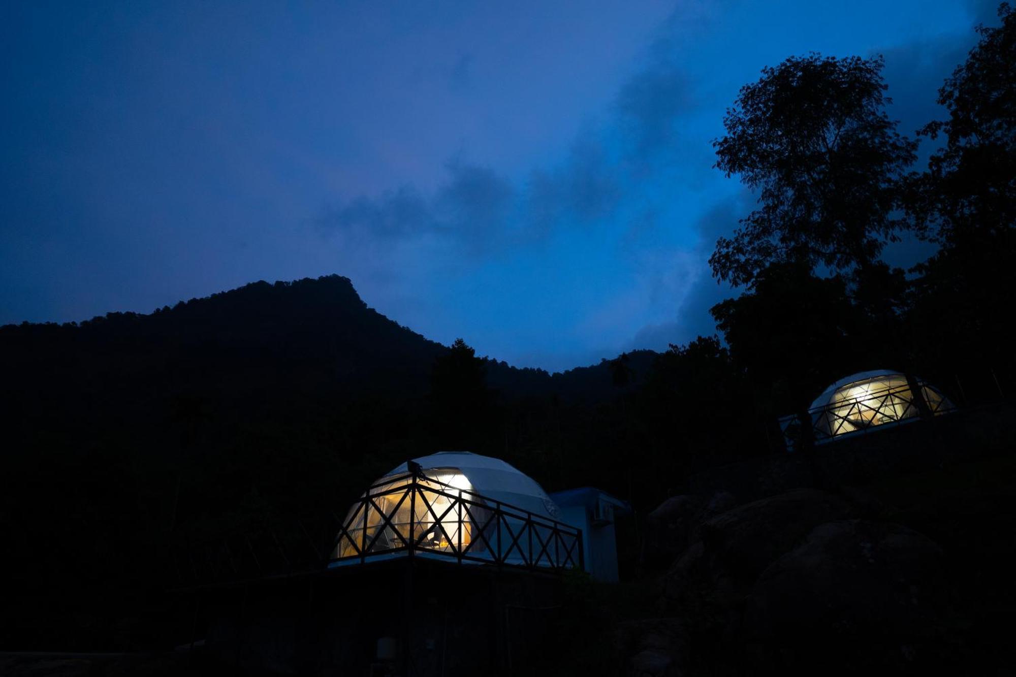Karimb Resorts Vallikavungal Εξωτερικό φωτογραφία